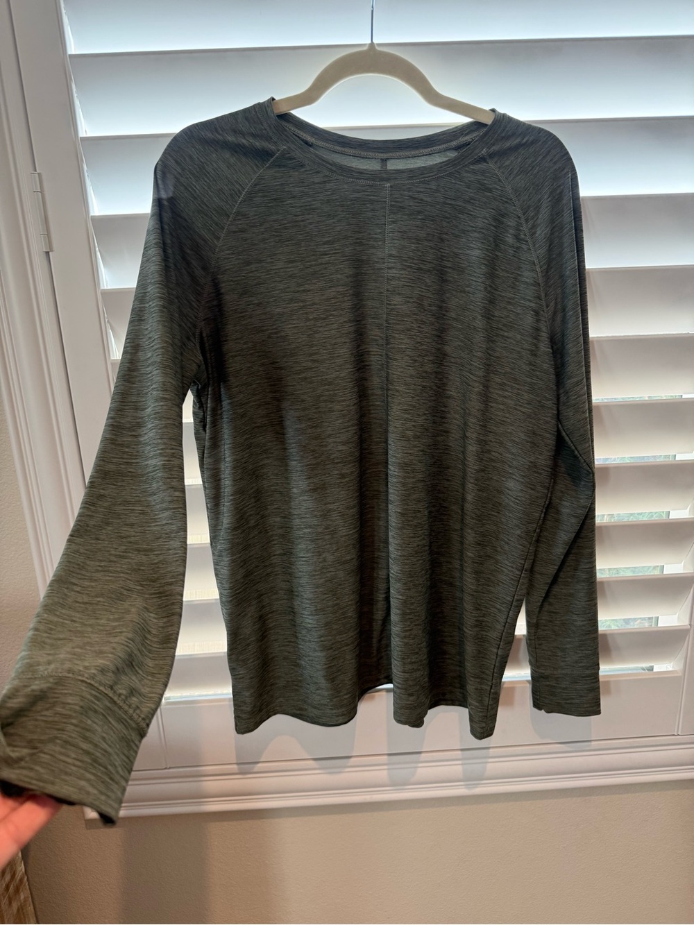 Eddie Bauer Women’s Long Sleeve Heathered Green Sun Shirt